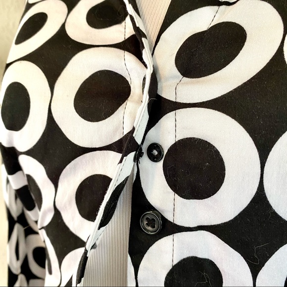 NWOT NY&Co Abstract-Print Button Down Shirt, XS - Picture 6 of 15